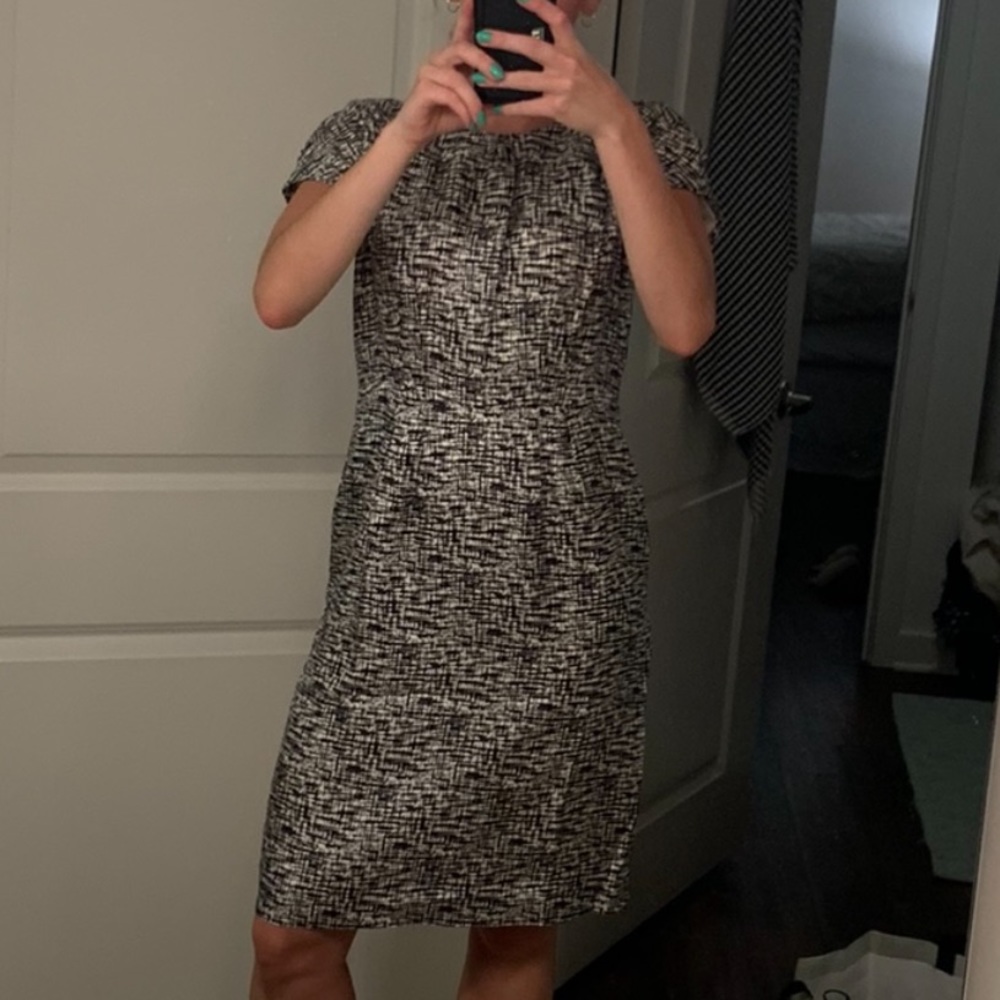 Banana Republic Black and White Sheath Dress